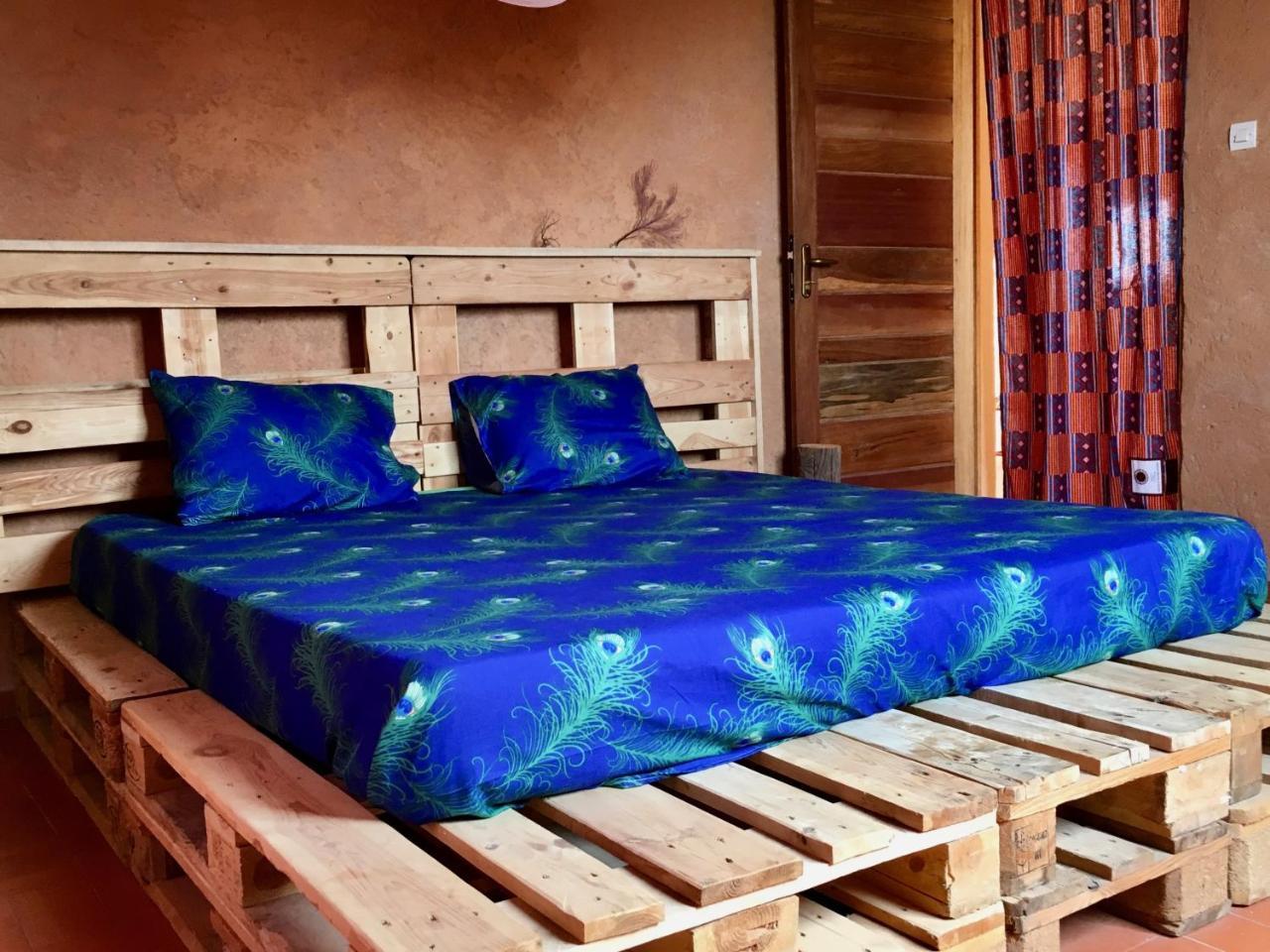 Ker Lep Jamm - Chez Moussa Et Cinzia Bed and Breakfast Toubab Dialaw Exteriör bild